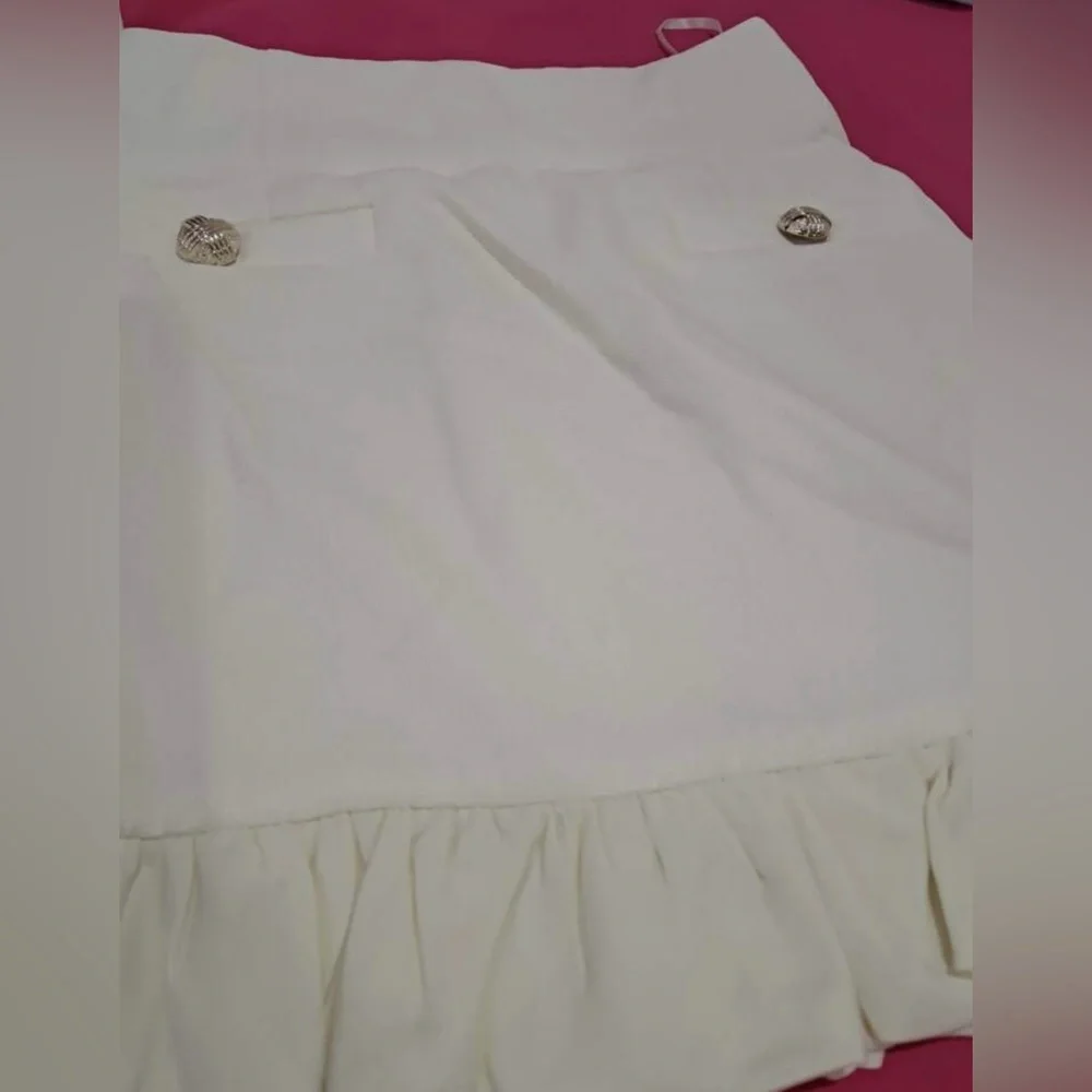 Elegant Cream Sleeveless Top and Skirt Set-Missing external and internal tags - Picture 6 of 6